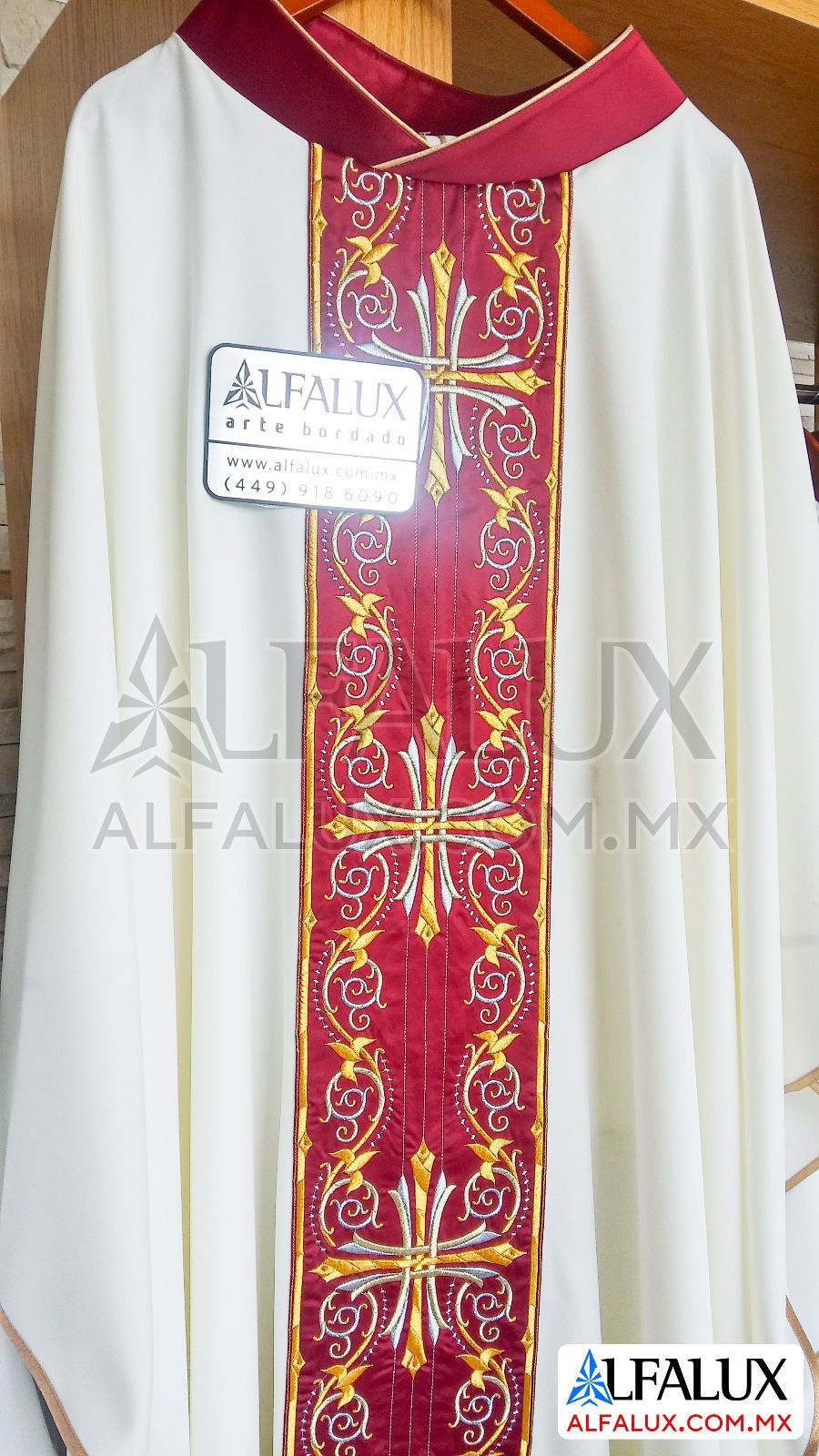 15 CARDENAL Central Blanco RojoQuem 222